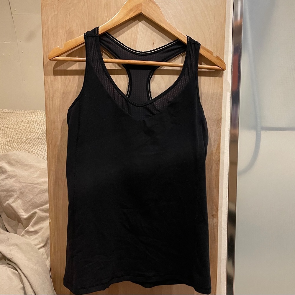 Lululemon Tank - built in bra